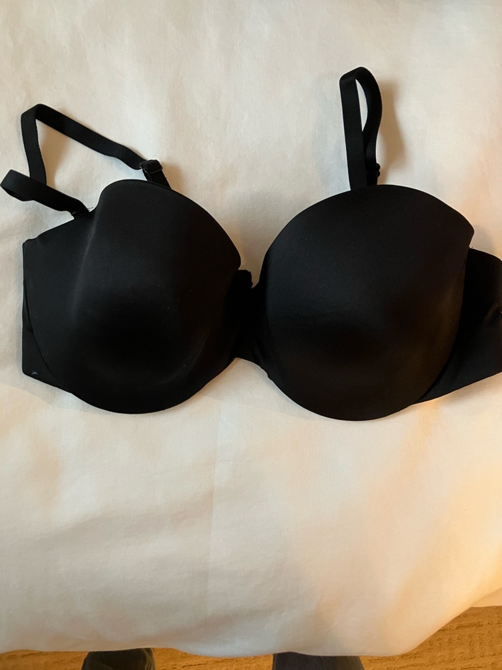La Senza NEW Lightly Lined Strapless Bra - Size 34DD